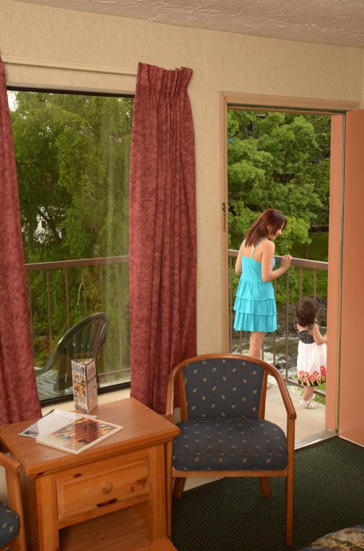 Creekstone Inn Pigeon Forge Exterior foto